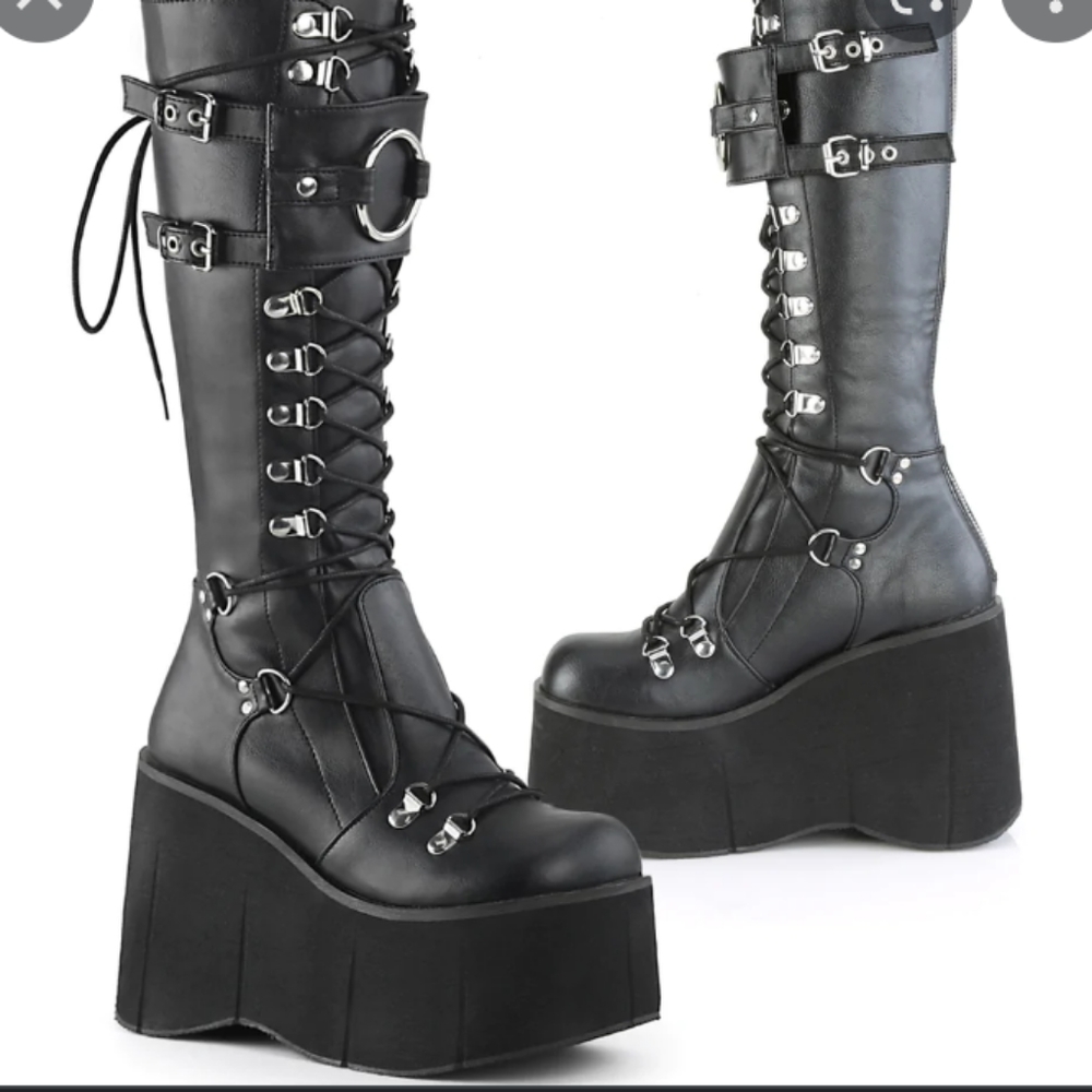 Demonia knee high kera 200 boots